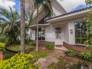 Casa em Condomínio com 4 dormitórios em Viamão