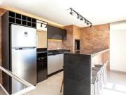 Casa em condomínio com 4 quartos e 4 vagas no Campo Comprido