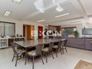 Casa em condomínio com 5 dormitórios