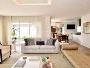 Casa em condomínio com 5 dormitórios à venda por R$...