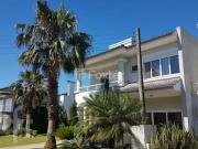 Casa em Condomínio com 6 dormitórios em Capão da Canoa