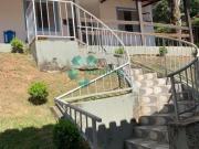 Casa em Condomínio com 6 quartos