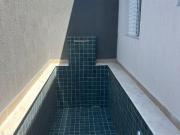 Casa em condomínio com piscina e 2 quartos em Itanhaém