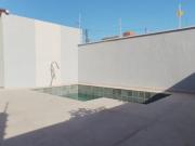 Casa em condomínio com piscina e 2 quartos em Itanhaém