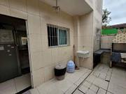 Casa em condomínio com piscina e 2 quartos em Mongaguá Casa em condomínio com piscina e 2 quartos em Mongaguá