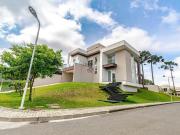 Casa em condominio de altissimo padrao com 3 suites