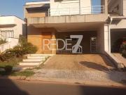 Casa em Condomínio de Luxo em Valinhos SP, Bairro Madre...