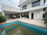 Casa em condomínio disponível para venda no bairro...