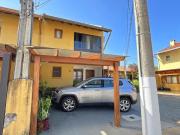 Casa em Condomínio em Aberta dos Morros