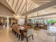 Casa em Condomínio em Belém Novo