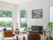 Casa em Condomínio em condomínio com 3 dormitórios em...