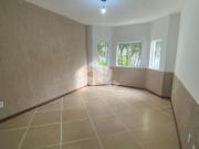 Casa em Condomínio fechado. 03 Dormitórios/Quartos sendo...