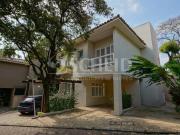 Casa em condomínio fechado 4 quartos suites 3 vagas...