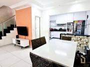 Casa em condomínio fechado | 92m² | 3 dormitórios | 2...