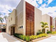 CASA EM CONDOMINIO FECHADO À VENDA CASA EM CONDOMINIO FECHADO À VENDA
