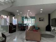 Casa em Condomínio Fechado à Venda em Horto Florestal...