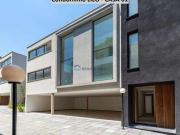 Casa em Condomínio Fechado à venda no Jardim Cordeiro...