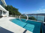 Casa em condominio fechado alto padrão frente mar