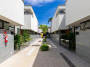 Casa em Condomínio Fechado com 427m², 4 suítes e 4 vagas...