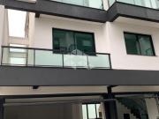 Casa em condomínio fechado com 4 dormitórios à venda,...