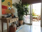 Casa em condomínio fechado com vista para o mar