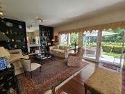 Casa em condomínio fechado de alto Padrão em Cidade Jardim