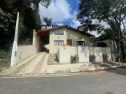 Casa em Condomínio Fechado em Arujá Country Club Arujá, SP