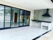 Casa em Condomínio Fechado em Atibaia