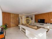 Casa em condominio fechado em Santa Felicidade, com 3...
