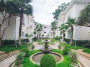 Casa em Condominio Fechado na Granja Julieta com 4...