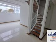 CASA EM CONDOMÍNIO FECHADO NA VILA ROMANA COM 3 SUÍTES,...
