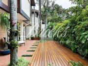 Casa em Condominio Fechado no Alto da Boa Vista com 4...