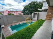 Casa em condominio fechado no Bacacheri, com 3...