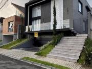 Casa em condomínio fechado no bairro Abranches com 3...