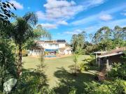 Casa em condomínio fechado Recanto Suiço 2.440 m2