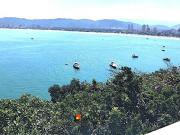 Casa em condominio fechado vista total mar Guaruja