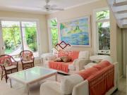 CASA EM CONDOMÍNIO FRENTE AO MAR NA PRAIA DA BALEIA,...