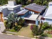 Casa em Condomínio Mobiliada para Venda em Atibaia,...