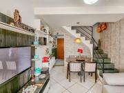 Casa em condomínio para venda com 2 quartos, 80m²