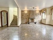Casa em condomínio para venda com 3 quartos, 173m²