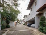 Casa em condomínio para Venda com 4 dormitórios, sendo 1...