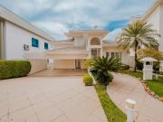 Casa em Condomínio para Venda e Aluguel em Alpha Conde...