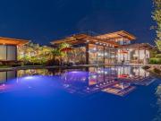 Casa em Condomínio para Venda e Aluguel em Fazenda Boa...