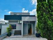 Casa em Condomínio para Venda e Aluguel em Suru, Santana...