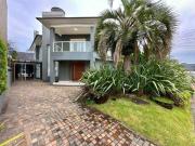 Casa em Condomínio para Venda em Capão da Canoa, Zona...