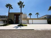 Casa em Condomínio para Venda em Guarujá, Jardim...