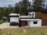 Casa em Condomínio para Venda em Ibiúna, Centro, 4...
