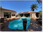 Casa à Venda Com 4 Quartos em Vicente Pires, com 800m²