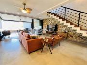 Casa em condomínio Pé na areia para venda ou locação anual