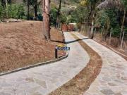 Casa em Condomínio Residencial com 3 Quartos, 6 Vagas e...